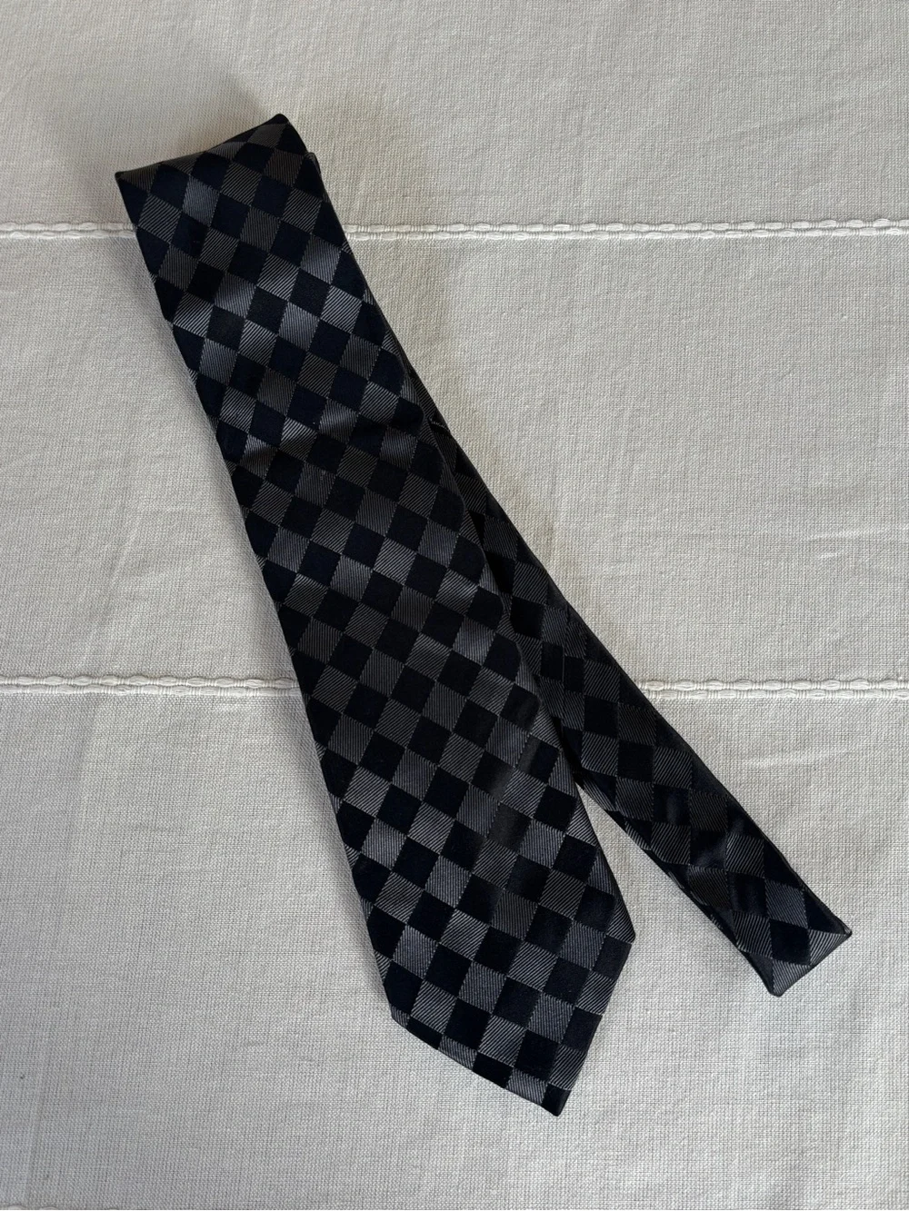 Donald J. Trump Signature Collection Black & Silver Checkered Silk Neck Tie